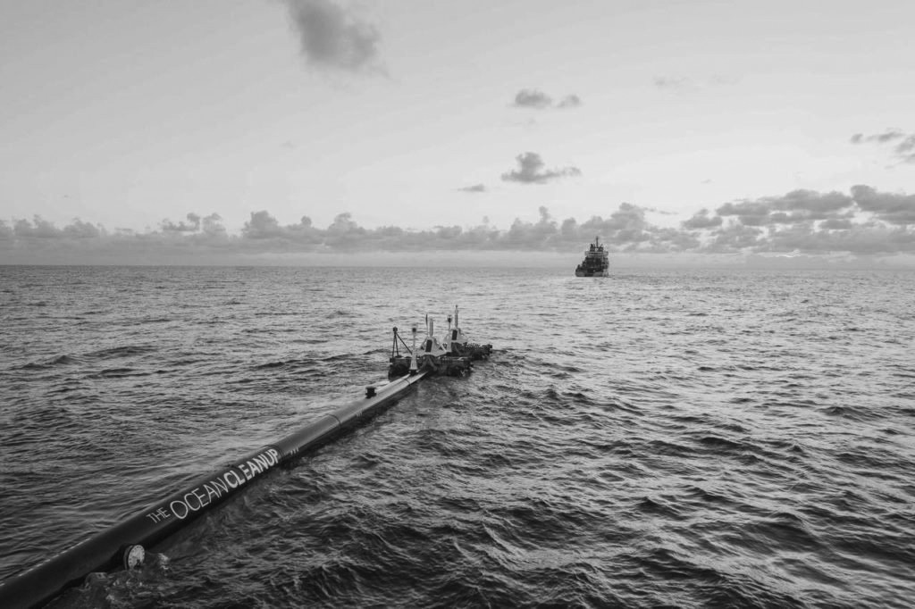 The world’s first Ocean Cleanup System has been launched!